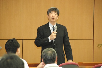 経済研究所講演会（真田氏）.JPG