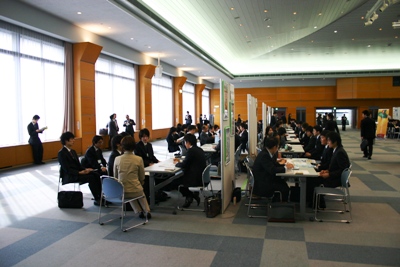 20081029県西部地区企業合同説明会1 JPG