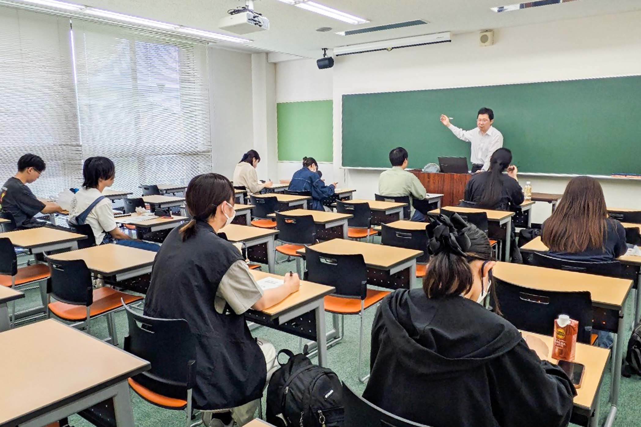 駿河台大学大学院 総合政策研究科 2023年度〜2025年度入試問題（3冊組） 2024年度 駿河台大学入学者選抜 インターネット出願を開始しました