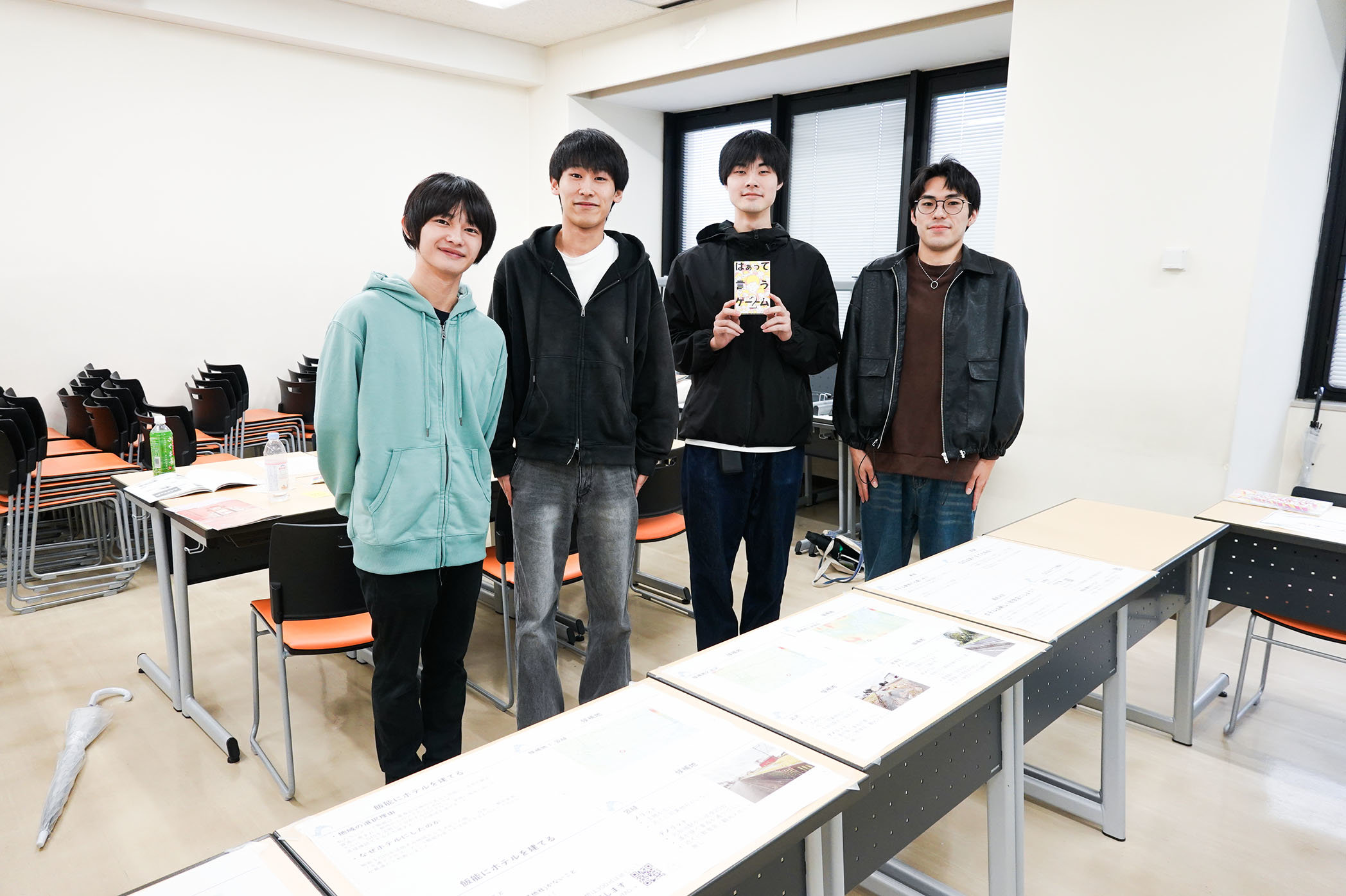 太田ゼミが駿輝祭で展示を行いました｜学部・研究科レポート-経済経営