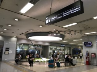 羽田空港での研修